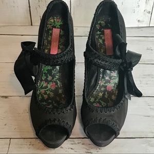 Betsey Johnson Calandra Peeptoe Bow Pumps